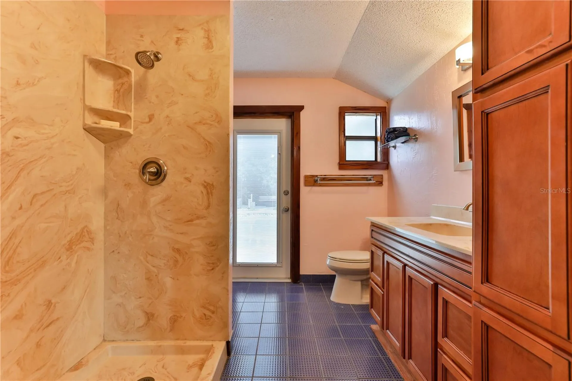 314 Due East Street New Smyrna Beach FL 32169
