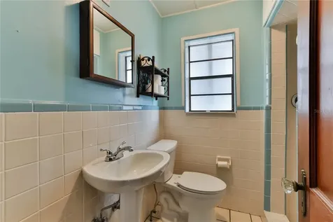 314 Due East Street New Smyrna Beach FL 32169