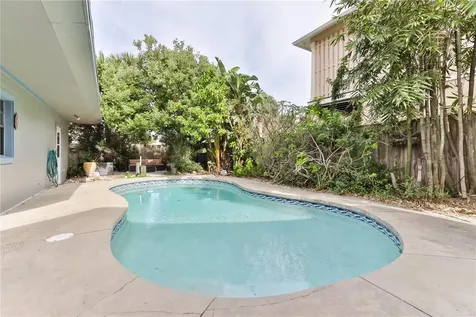 314 Due East Street New Smyrna Beach FL 32169