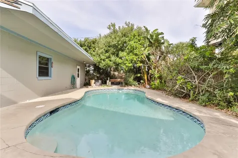 314 Due East Street New Smyrna Beach FL 32169