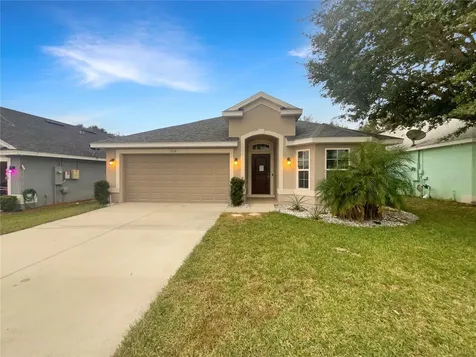 1016 Longville Circle Tavares FL 32778