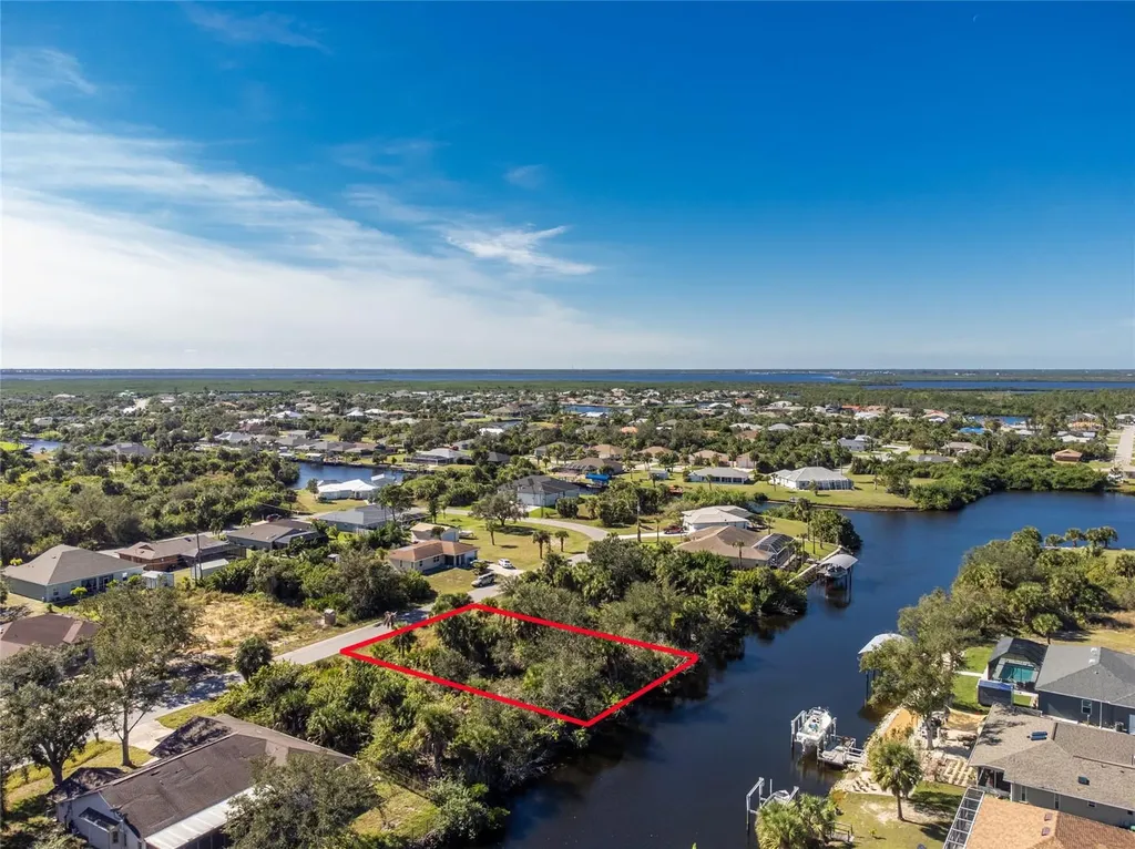 17340 Gulfspray Circle Port Charlotte FL 33948