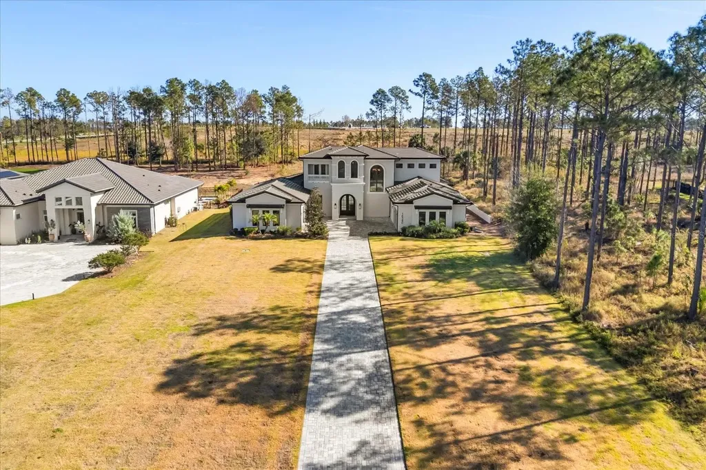 16340 Pendio Drive Bella Collina FL 34756