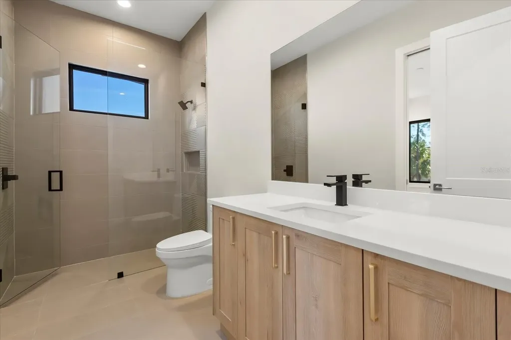 16340 Pendio Drive Bella Collina FL 34756