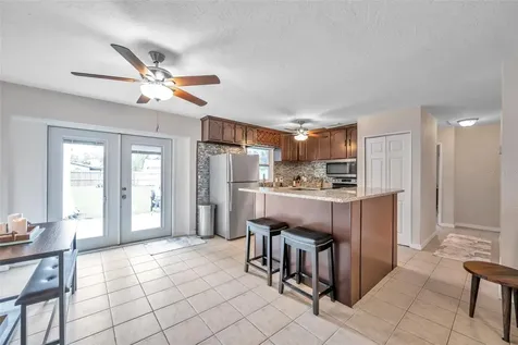 659 Cedarwood Street N St Petersburg FL 33703