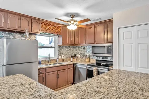 659 Cedarwood Street N St Petersburg FL 33703