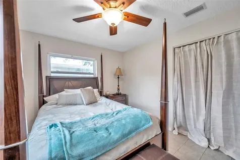 659 Cedarwood Street N St Petersburg FL 33703