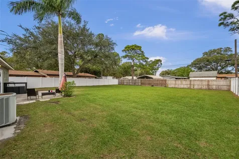 659 Cedarwood Street N St Petersburg FL 33703