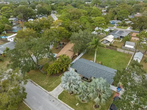 659 Cedarwood Street N St Petersburg FL 33703