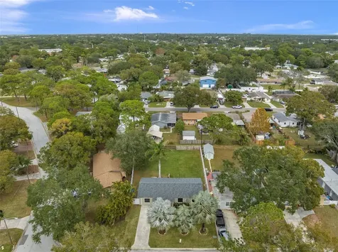 659 Cedarwood Street N St Petersburg FL 33703