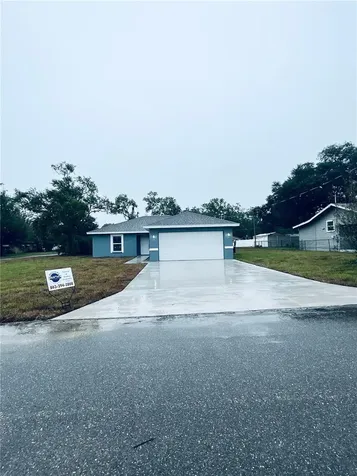 1302 NE 3rd Street Mulberry FL 33860