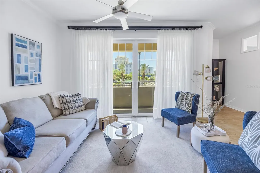 1064 N Tamiami Trail Sarasota FL 34236