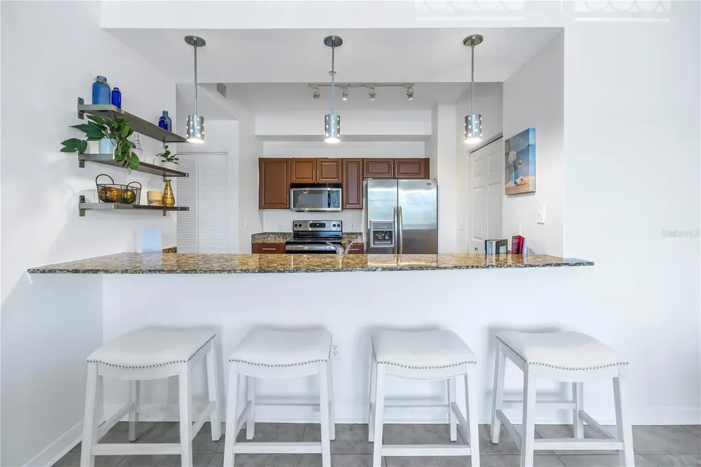 1064 N Tamiami Trail Sarasota FL 34236