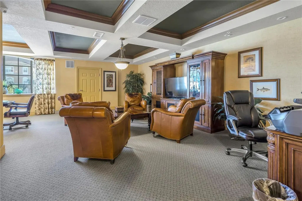 1064 N Tamiami Trail Sarasota FL 34236