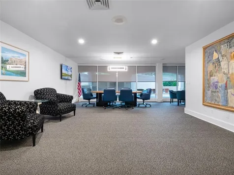 1110 W Ivanhoe Boulevard Orlando FL 32804