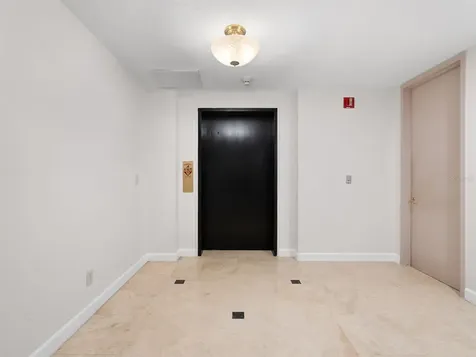 1110 W Ivanhoe Boulevard Orlando FL 32804