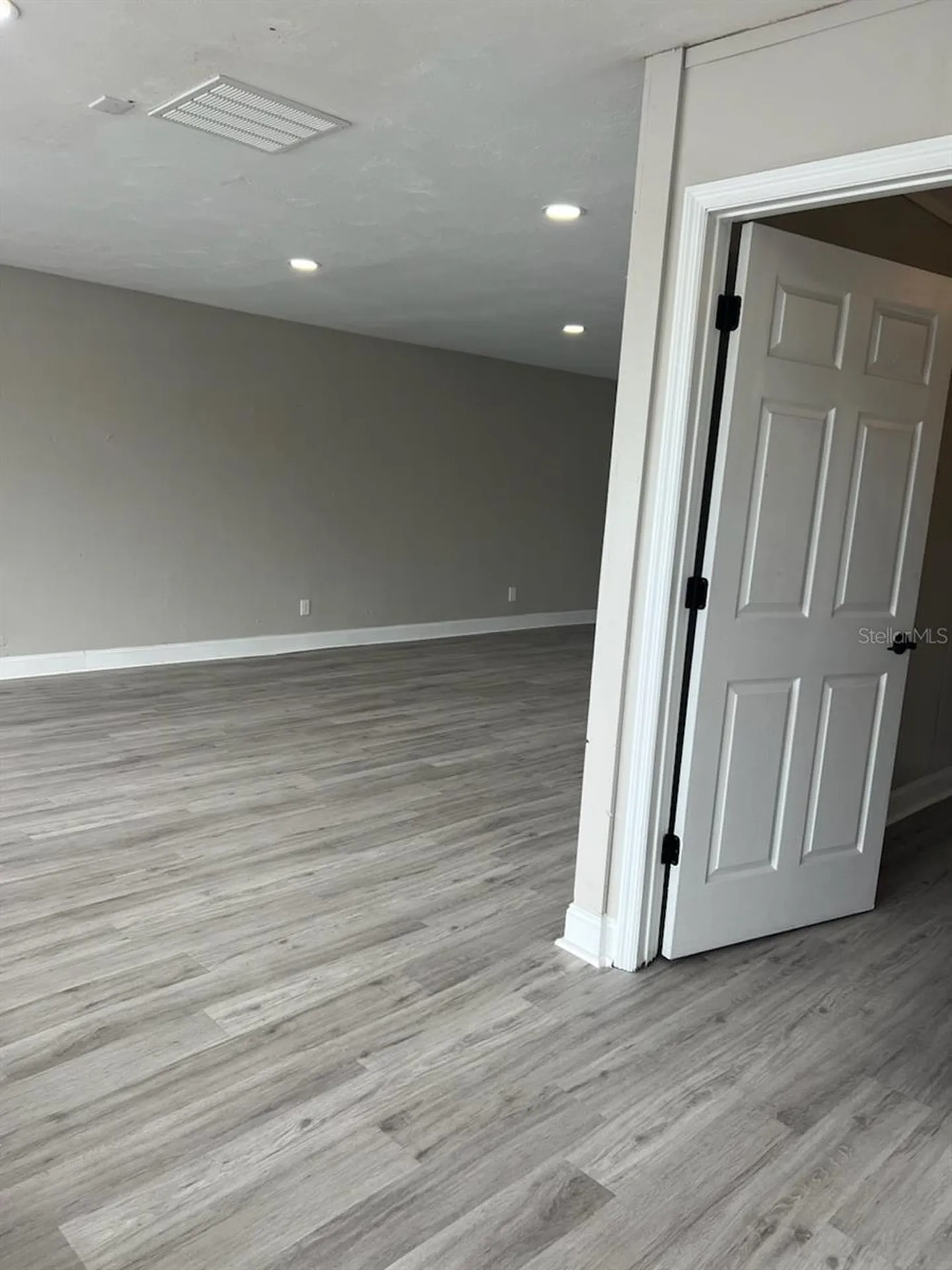 1780 E Duval Street Lake City FL 32055