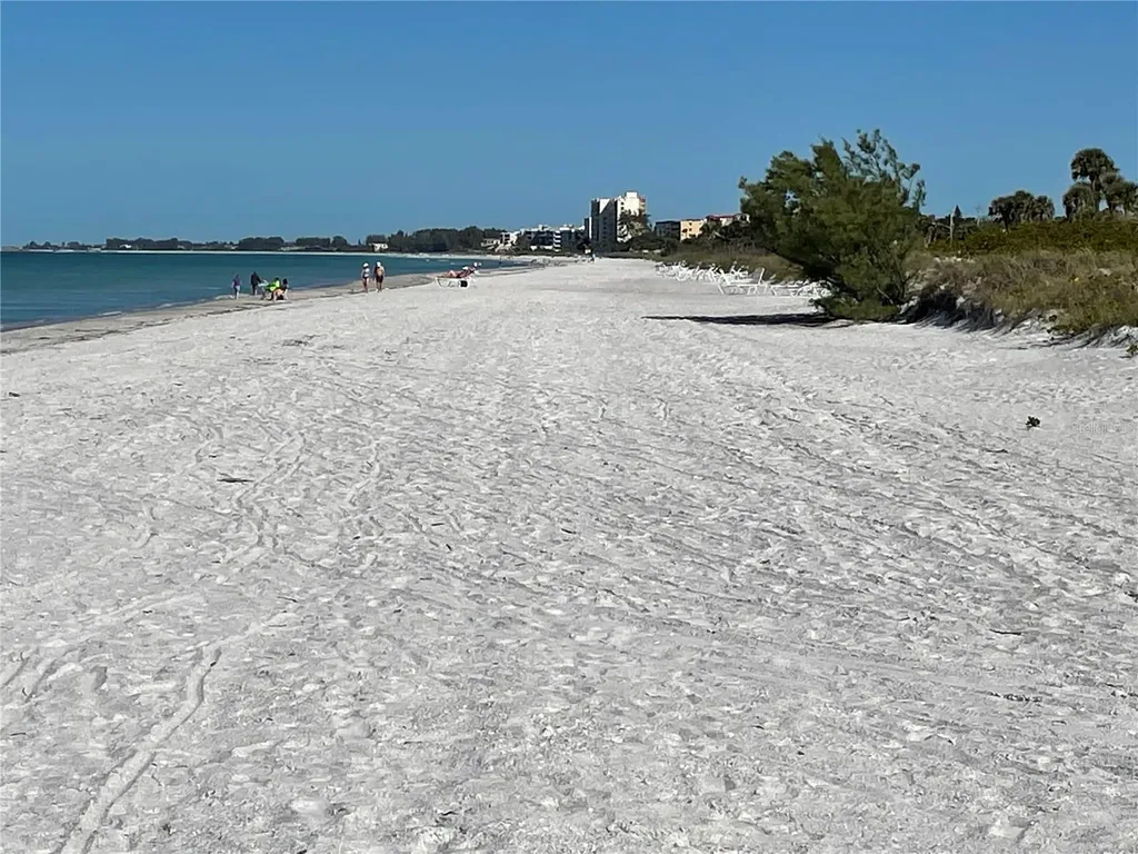 3710 Gulf Of Mexico Drive Longboat Key FL 34228