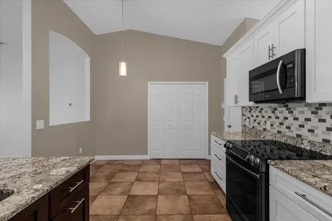 2950 Flynn Street Deltona FL 32738