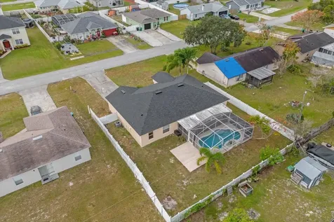 2950 Flynn Street Deltona FL 32738