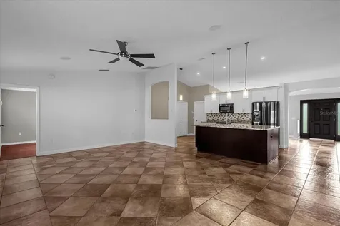 2950 Flynn Street Deltona FL 32738