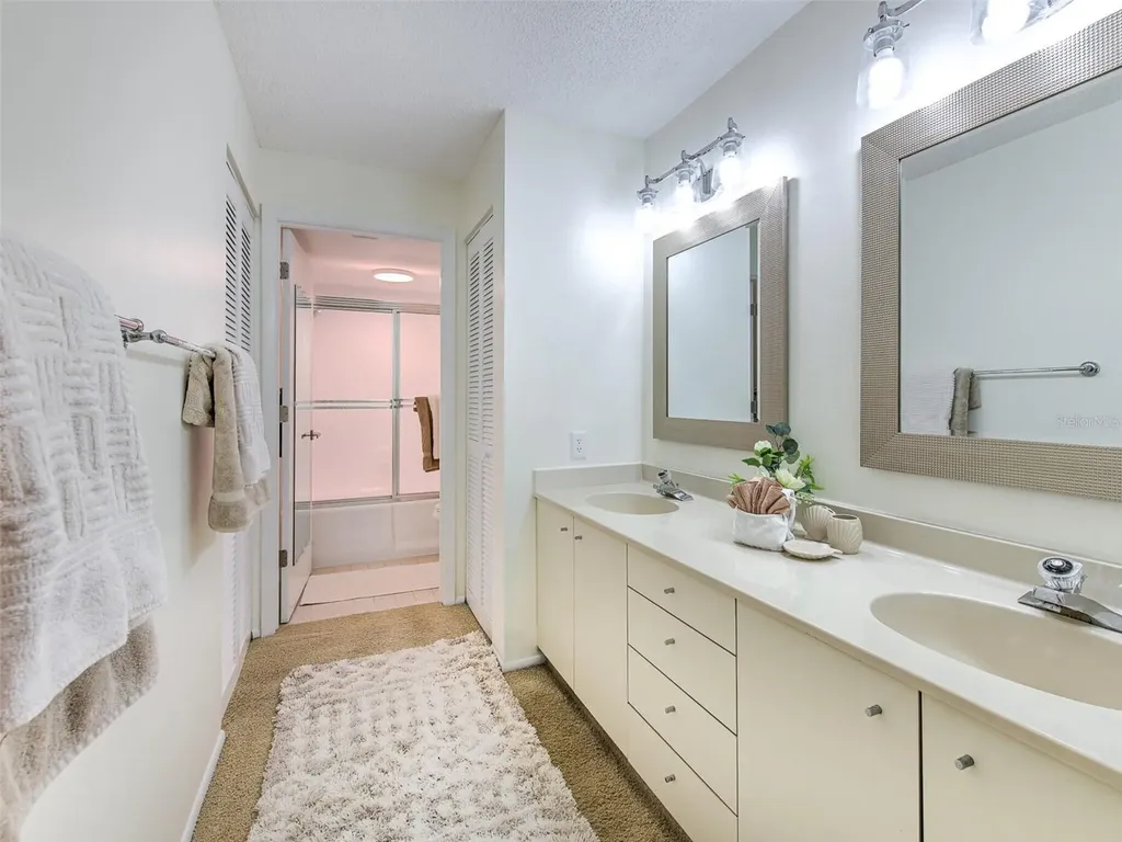 833 Bayport Way Longboat Key FL 34228