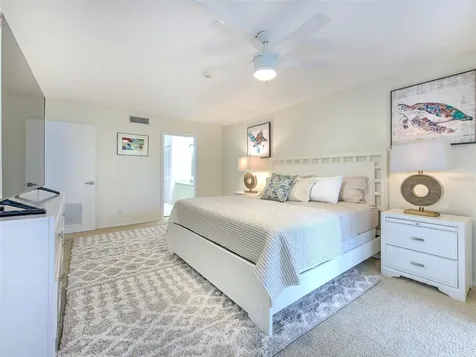 833 Bayport Way Longboat Key FL 34228