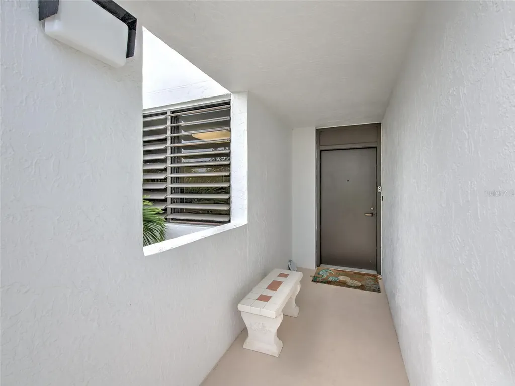 805 Bayport Way Longboat Key FL 34228