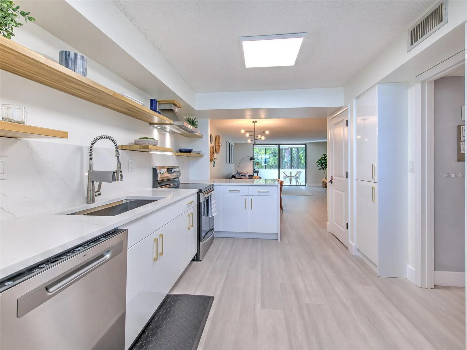 805 Bayport Way Longboat Key FL 34228