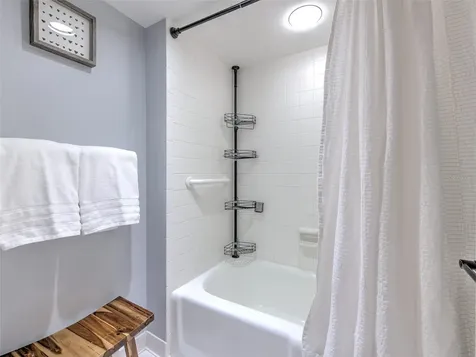 805 Bayport Way Longboat Key FL 34228