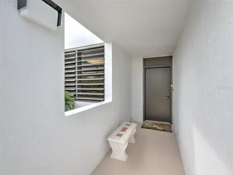 805 Bayport Way Longboat Key FL 34228