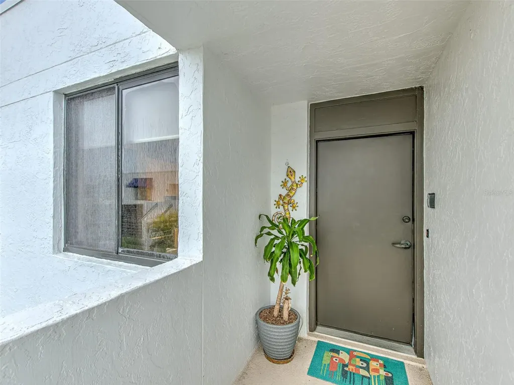 741 Bayport Way Longboat Key FL 34228
