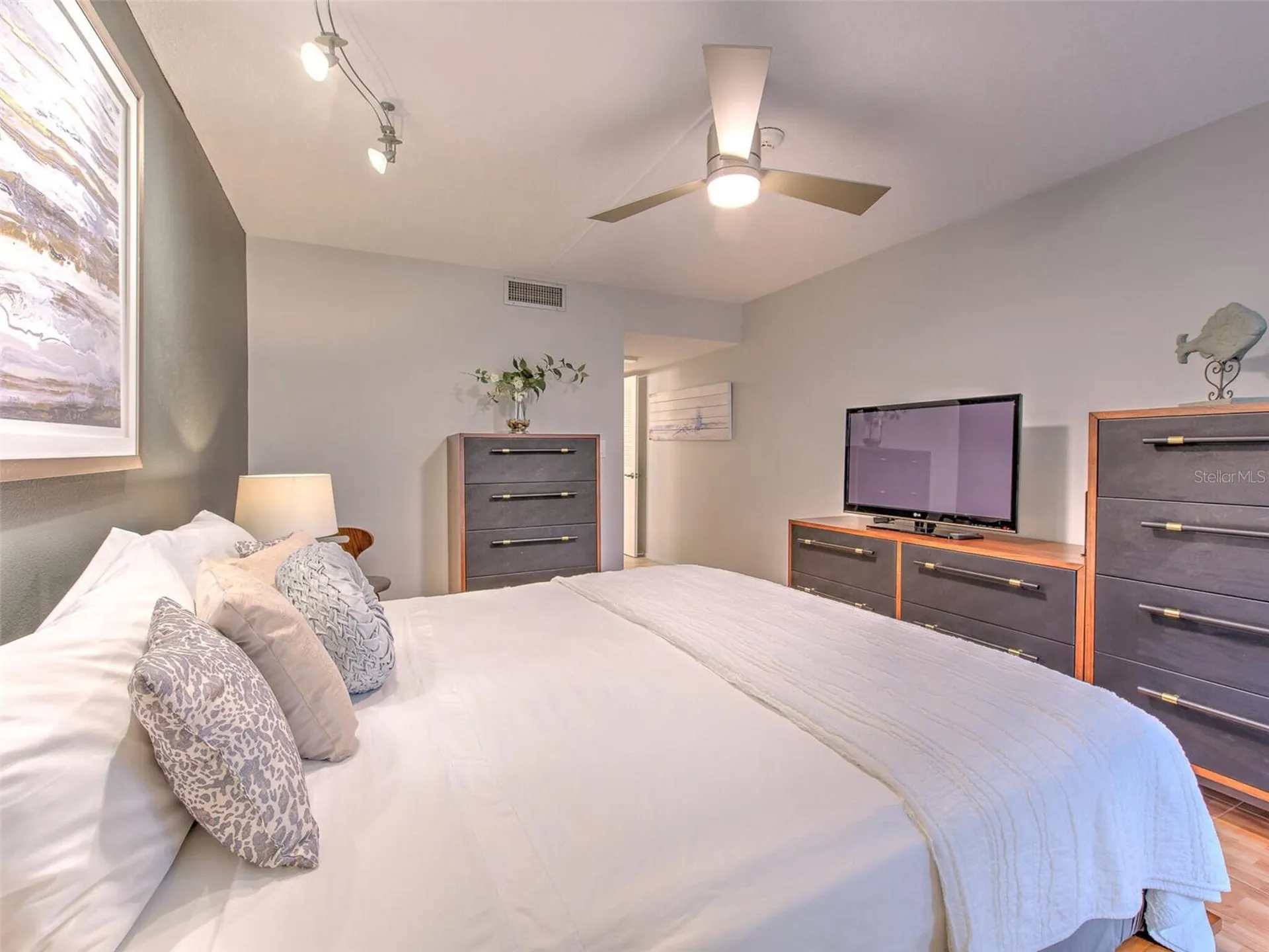 741 Bayport Way Longboat Key FL 34228