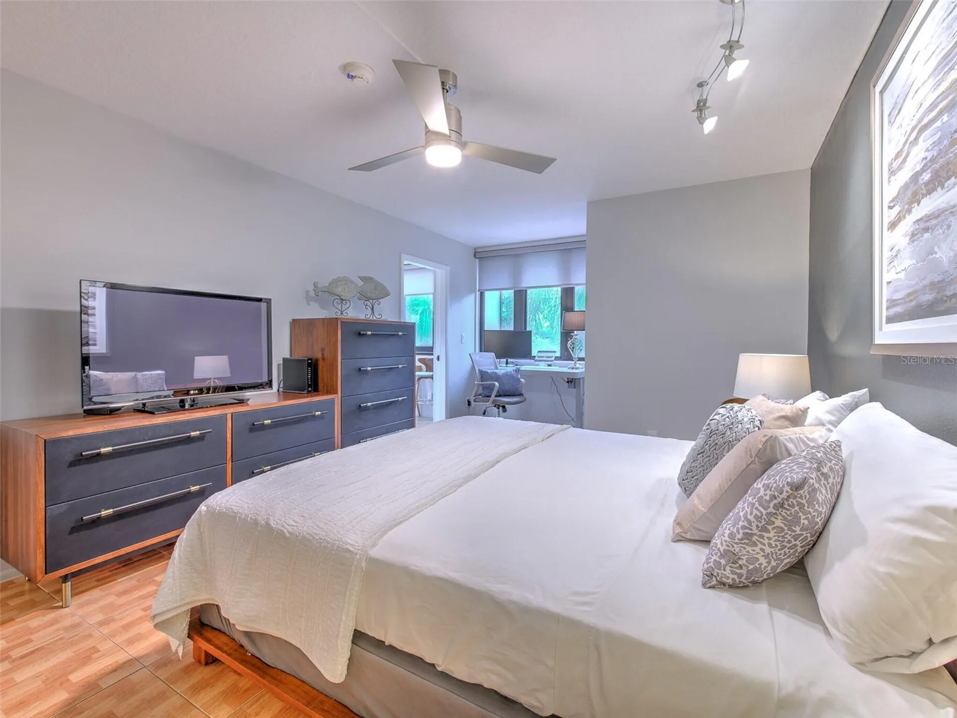 741 Bayport Way Longboat Key FL 34228