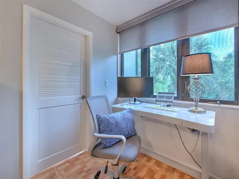 741 Bayport Way Longboat Key FL 34228