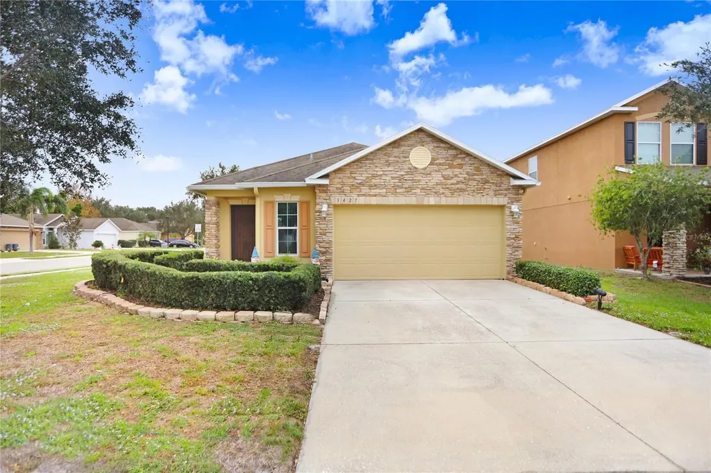 3427 100th Court E Palmetto FL 34221