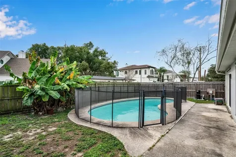 4906 W San Rafael Street Tampa FL 33629