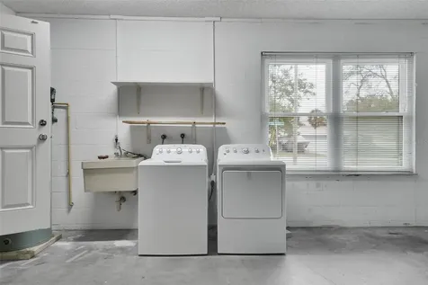 4906 W San Rafael Street Tampa FL 33629