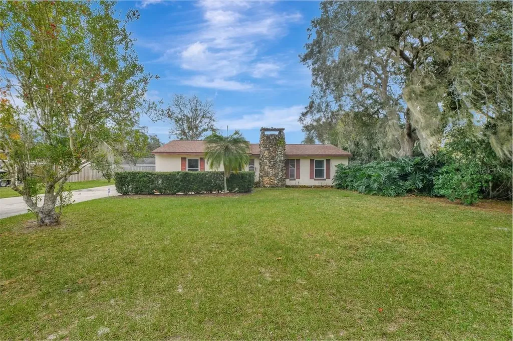 1841 Pine Street Deland FL 32724