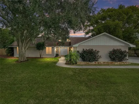5430 Club Hill W Lakeland FL 33812