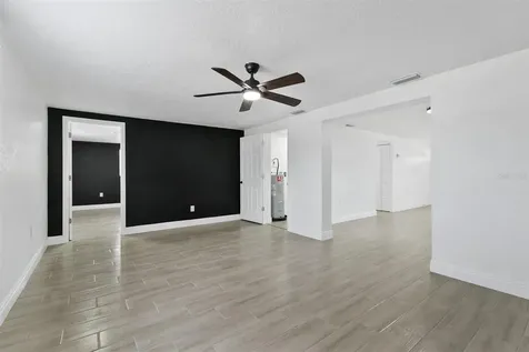 3412 N 49th Street Tampa FL 33605