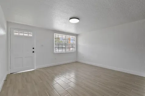3412 N 49th Street Tampa FL 33605