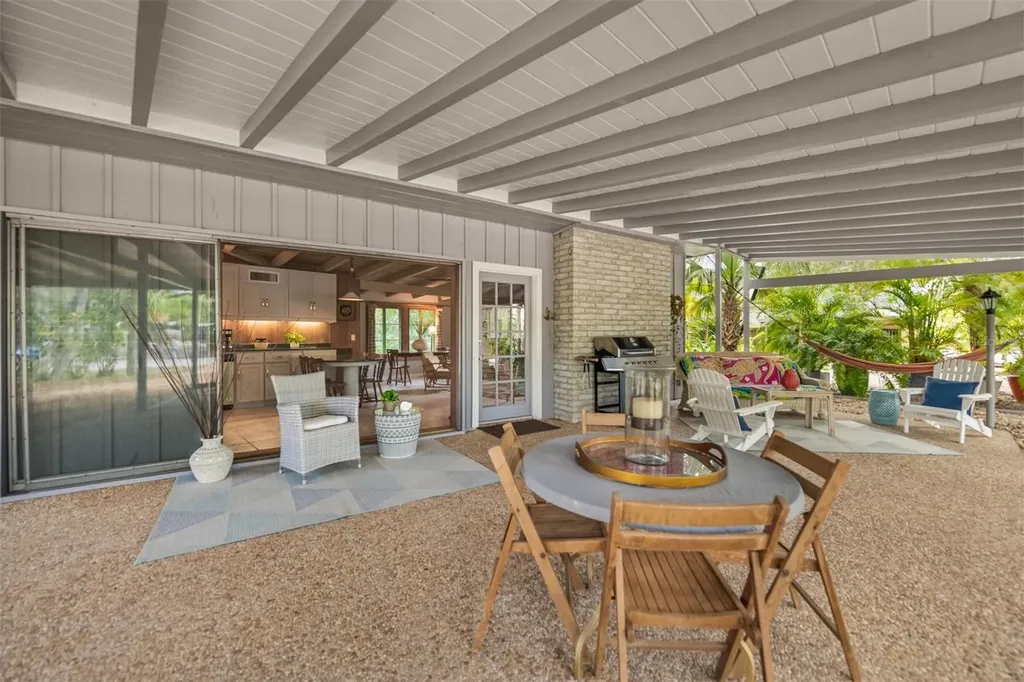 5325 Avenida Del Mare Sarasota FL 34242