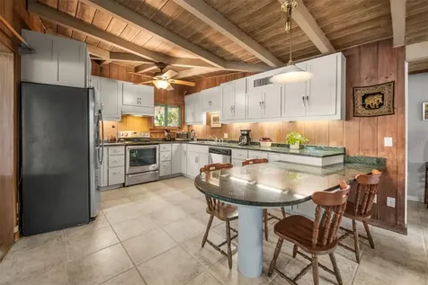 5325 Avenida Del Mare Sarasota FL 34242