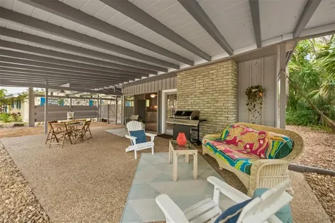 5325 Avenida Del Mare Sarasota FL 34242