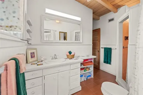5325 Avenida Del Mare Sarasota FL 34242