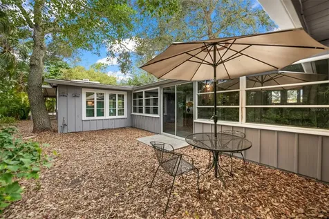 5325 Avenida Del Mare Sarasota FL 34242