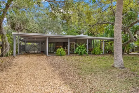 5325 Avenida Del Mare Sarasota FL 34242
