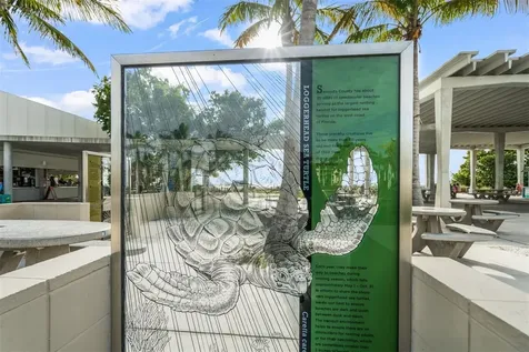 5325 Avenida Del Mare Sarasota FL 34242