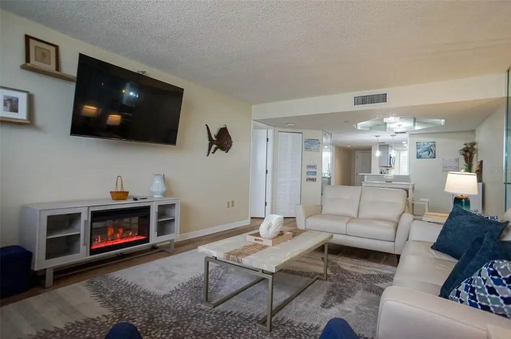 1290 Gulf Boulevard Clearwater FL 33767